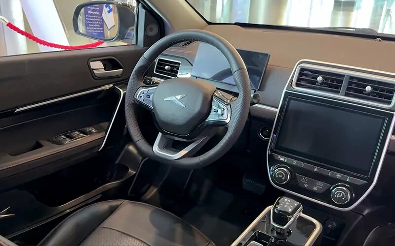 رونمایی از هاچ‌بک ملی "کی‌ام‌سی شدو