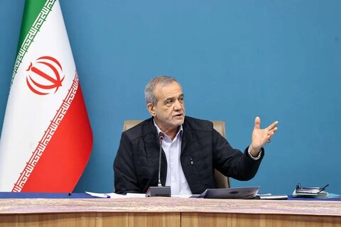 انتقاد تند پزشکیان از فیلترینگ: بررسی کنید چند درصد از مذهبی‌ها فیلترشکن دارند