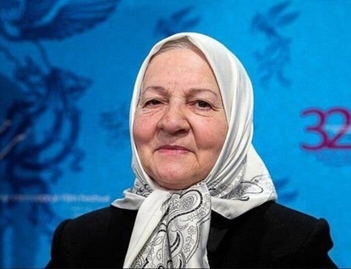 بازیگر پیشکسوت سینما و تلویزیون در آی‌سی‌یو بستری شد