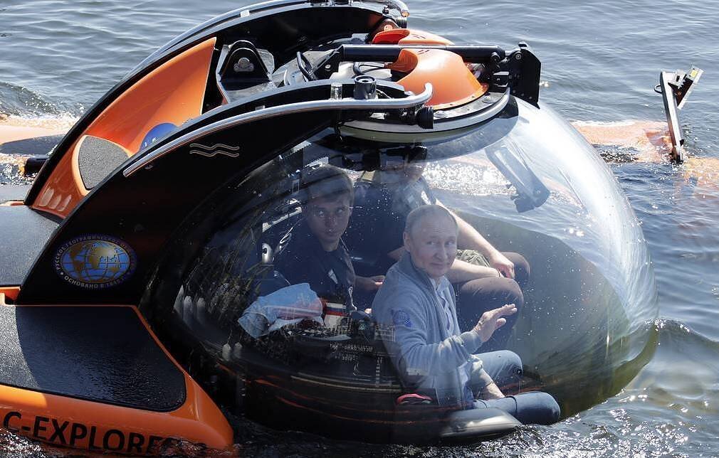 پوتین به اعماق دریا رفت + ویدیو