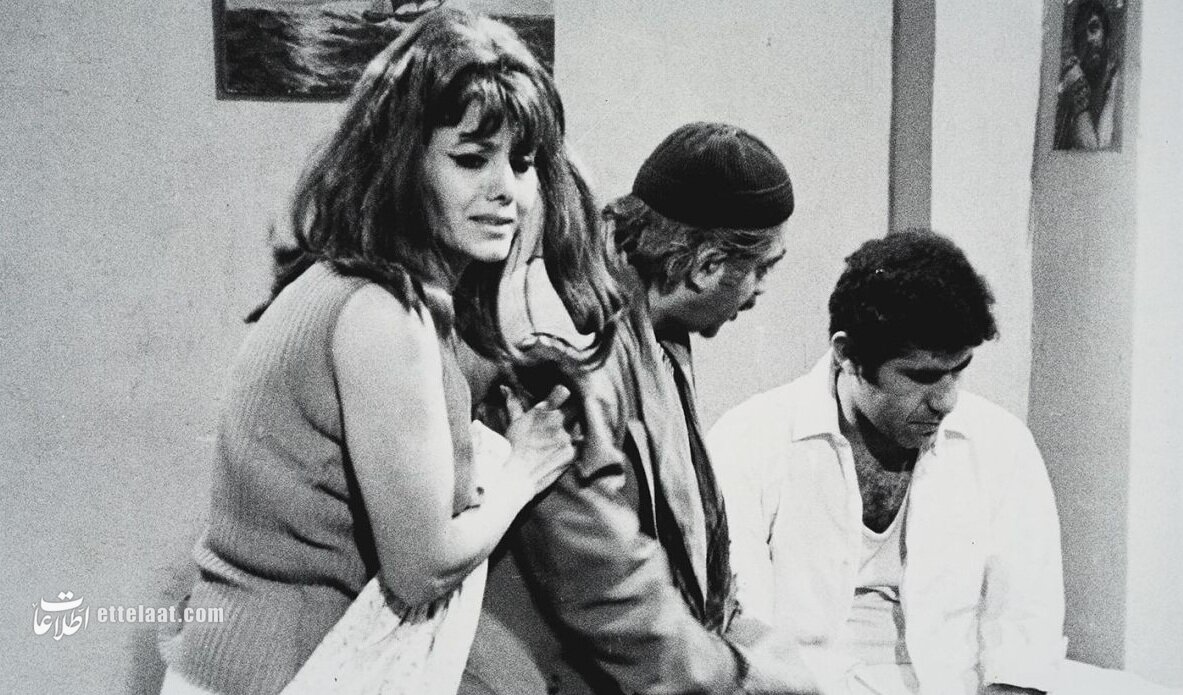 عکسهای خاطرهانگیز از ۶۰ سال بازیگری عنایت بخشی را تماشا کنید