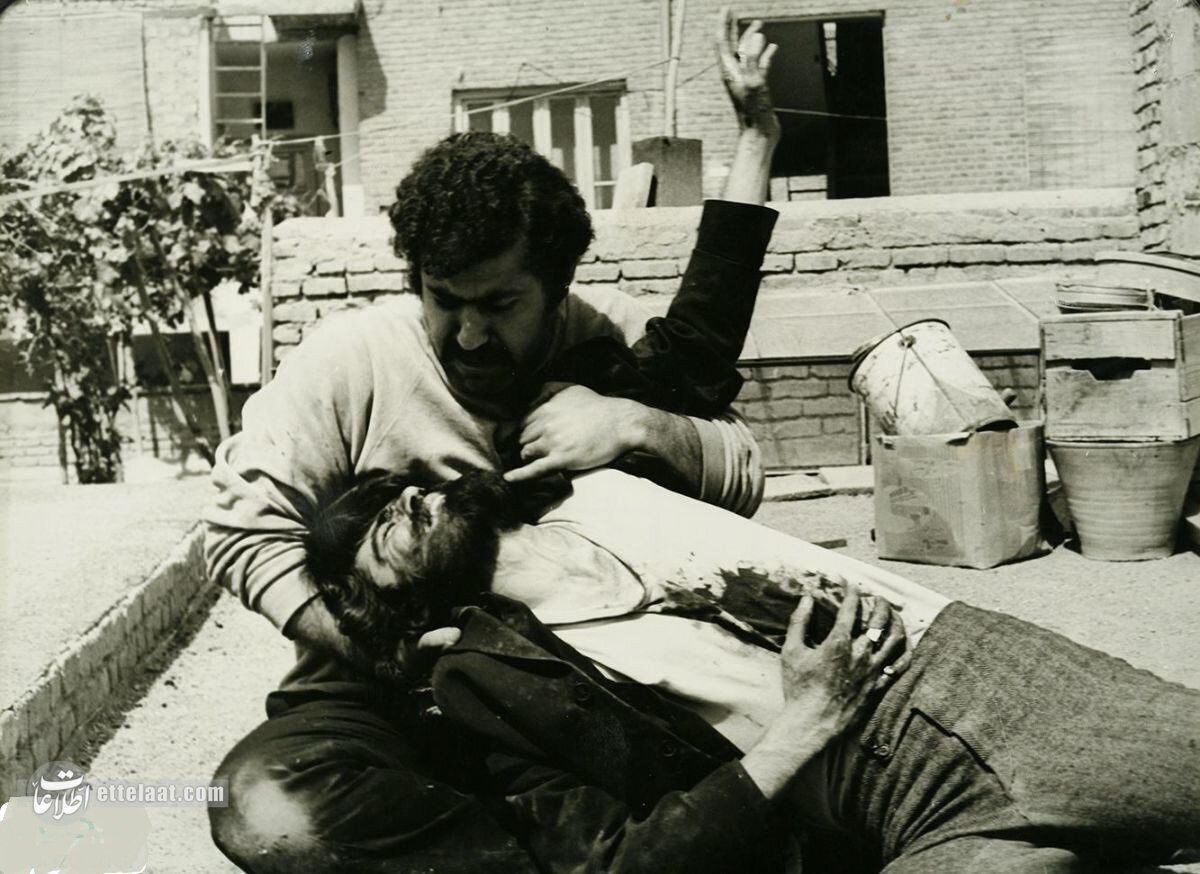 عکس‌های خاطره‌انگیز از ۶۰ سال بازیگری عنایت بخشی را تماشا کنید