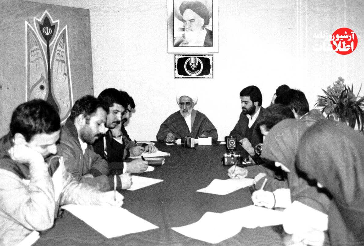 عکسهای دیده نشده از آیتالله جنتی در روز تولد ۱۰۰ سالگی