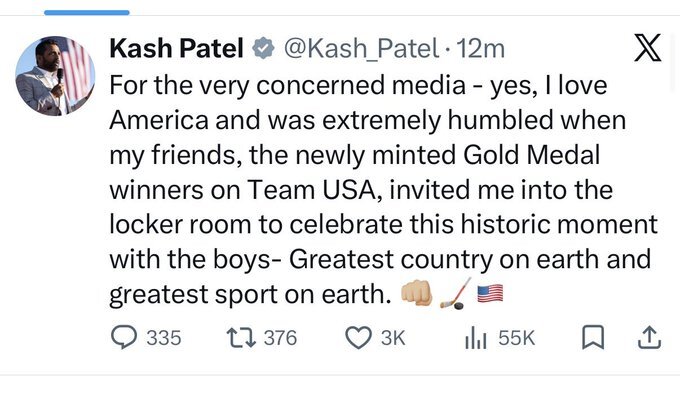 حرکات زشت رئیس اف بی آی بعد از برنده شدن تیم هاکی آمریکا در المپیک + ویدیو