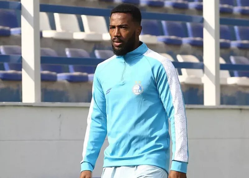 اضافه وزن کار دست مهاجم استقلال داد