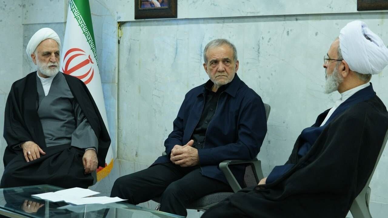 بازی رسایی در زمین دشمن؛ شورای موقت رهبری تاریخ انقضا ندارد