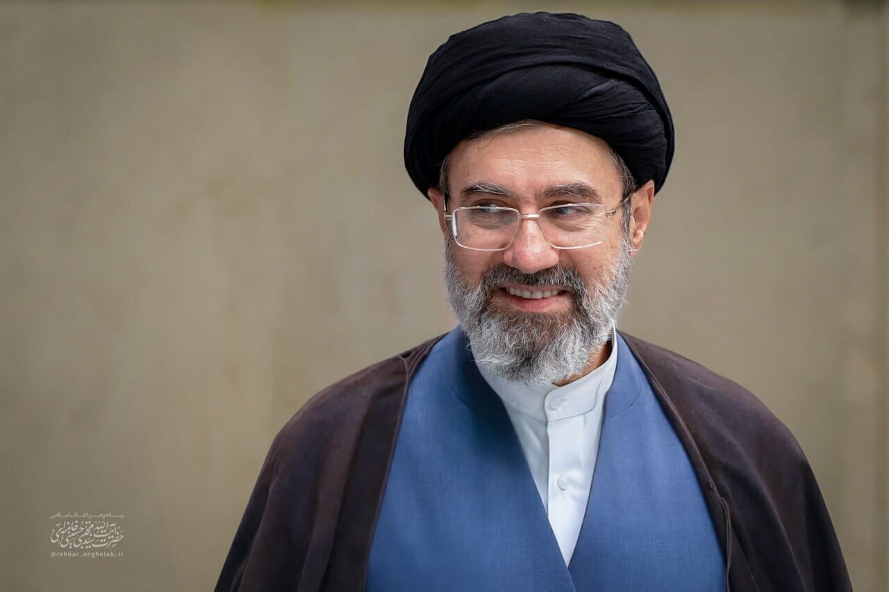 آیت الله سید مجتبی خامنهای، رهبر انقلاب اسلامی