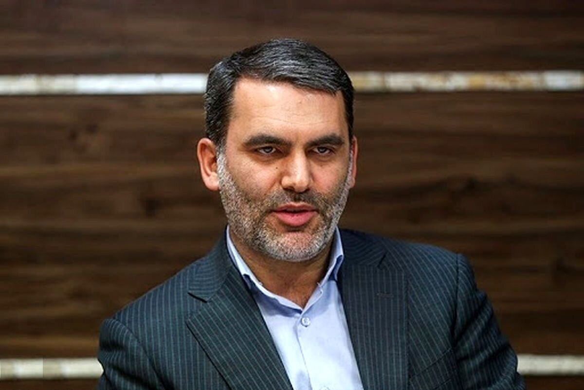 هشدار یک نماینده مجلس: سه ماه سخت اقتصادی در راه است هشدار یک نماینده مجلس: سه ماه سخت اقتصادی در راه است
