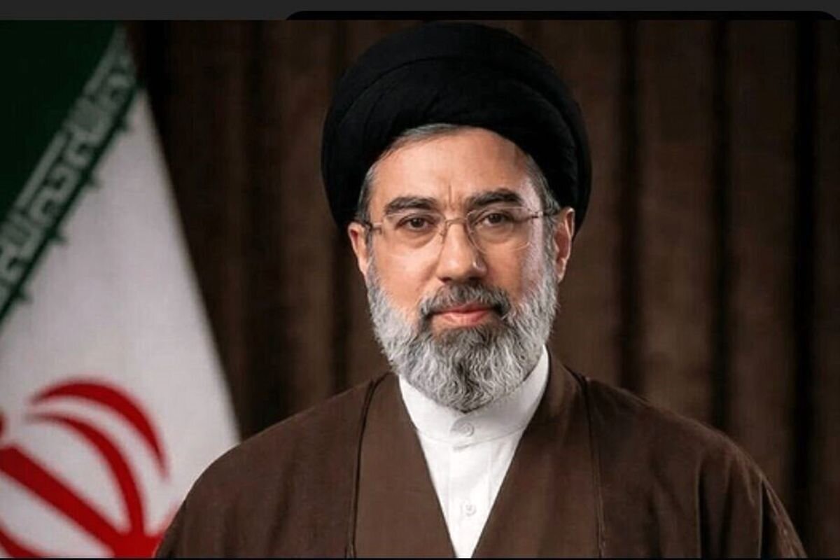 رهبر انقلاب: گریبان جنایتکاران را بایستی گرفت و آنان را به سزای اَعمال مجرمانهشان رساند رهبر انقلاب: گریبان جنایتکاران را بایستی گرفت و آنان را به سزای اَعمال مجرمانهشان رساند