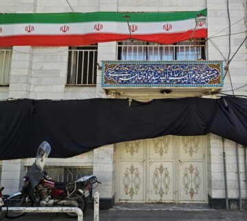 اتاقی که شاهد تولد و عقد رهبر شهید بود؛ گزارش تصویری-تشریحی اطلاعات آنلاین از یک خانه تاریخی ۱۰۰ ساله در مشهد مقدس
