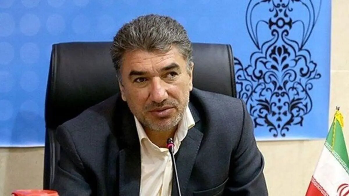 تخریب مسئولان پیشین با ولایتمداری سازگار نیست/ تریبونداران به جای هیاهو و توهین...