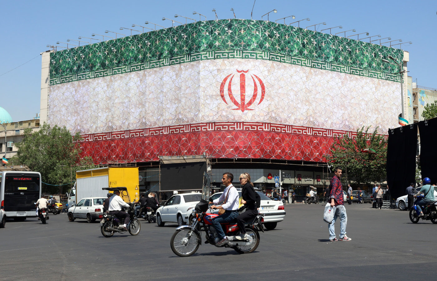 جنگ با ایران: بدترین اشتباه ترامپ؛ توافق با ایران: آشکار شدن ضعفهای آمریکا جنگ با ایران: بدترین اشتباه ترامپ؛ توافق با ایران: آشکار شدن ضعفهای آمریکا