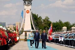 حمله ایران به پایگاه‌های نظامی آمریکا در کویت و بحرین همزمان با حضور ترامپ در ترکیه