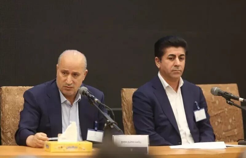 بحران در فوتبال ایران با نقش‌آفرینی آقای دبیرکل؛ ممبینی برکنار شد