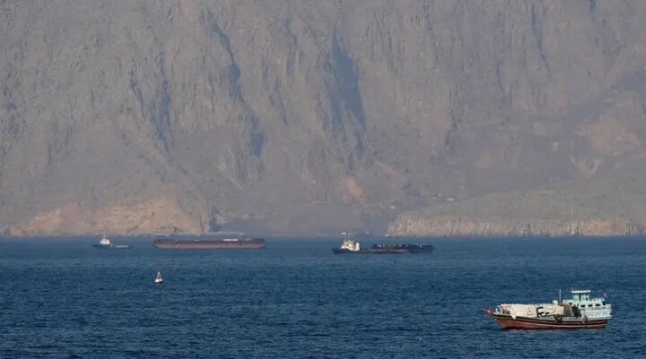 ترافیک تنگه هرمز به پایین‌ترین حد پنج هفته‌ اخیر رسید