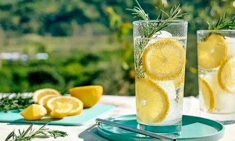 گرمازدگی در کمین است؛ این نوشیدنی‌ها نجات‌تان می‌دهند
