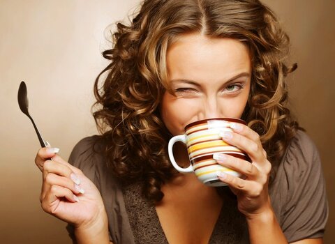 مصرف ۵ فنجان قهوه در روز مفید است؟