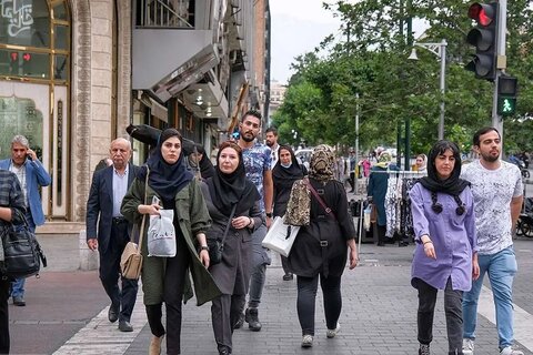 طلسم بازار کار برای تحصیل‌کرده‌ها؛ یک‌سوم بیکاران دانشگاه رفته‌اند