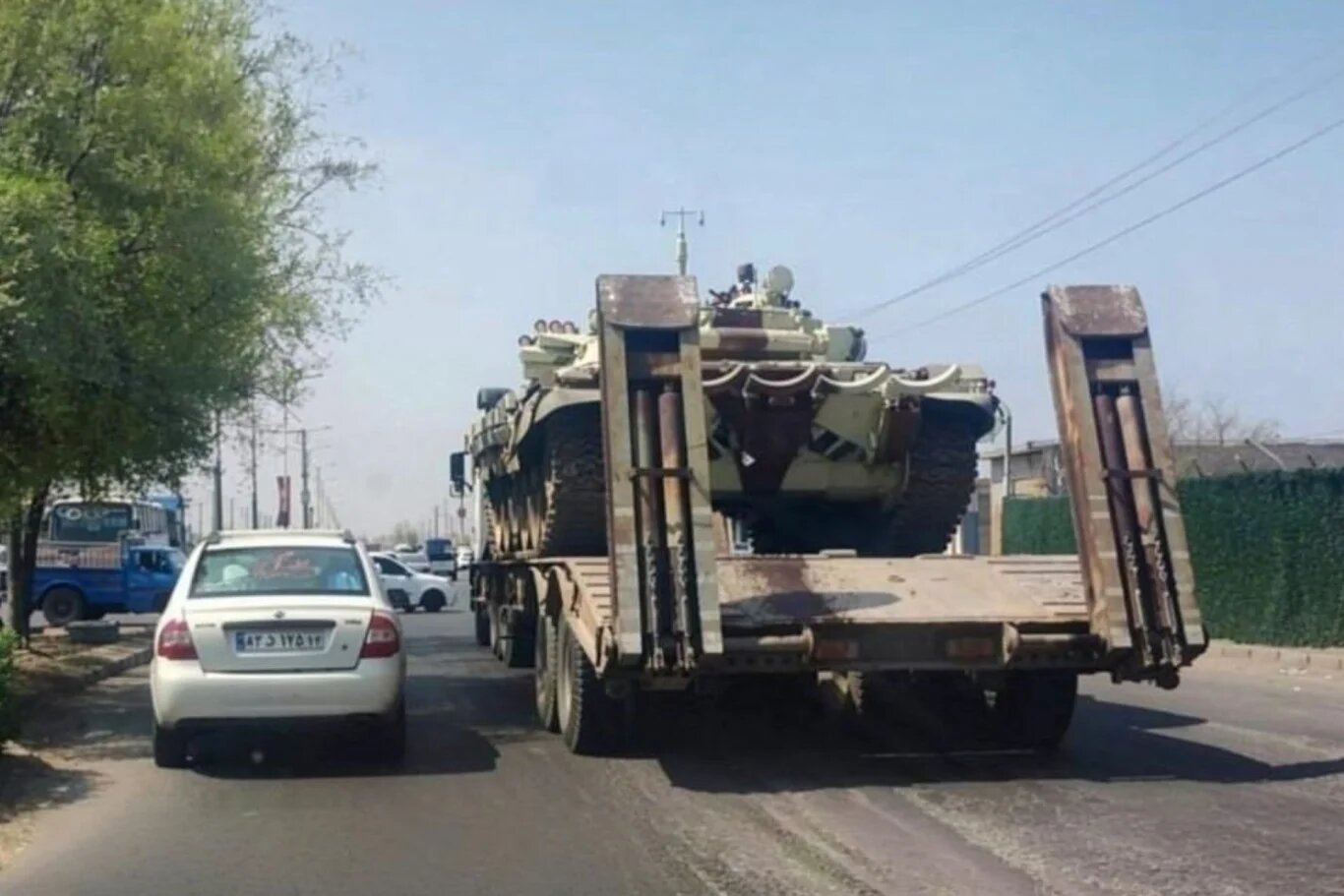 ایران تانک‌های تی-۷۲ را به مرزهای جنوبی منتقل می‌کند؛ آمادگی در برابر حمله احتمالی آمریکا