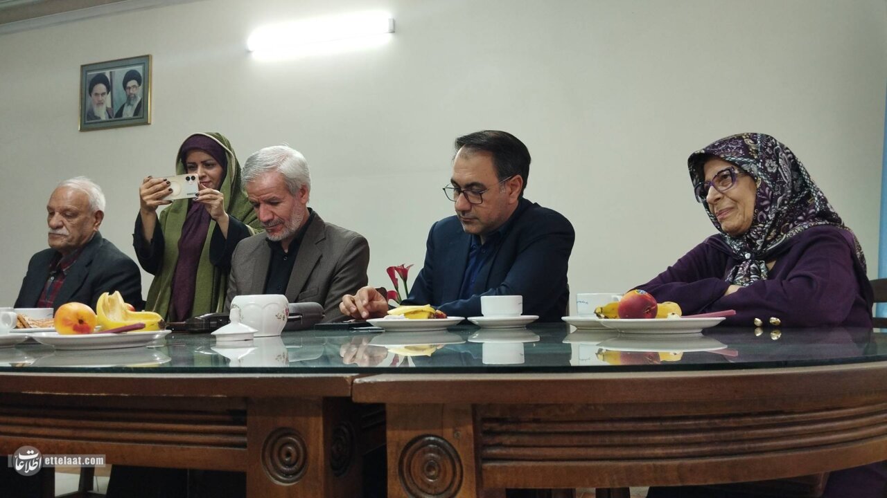 تصاویری از قدیمی ترین خبرنگاران مشهد!