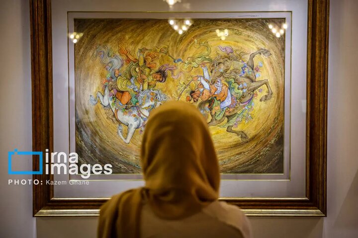 نمایشگاه رخ‌ست