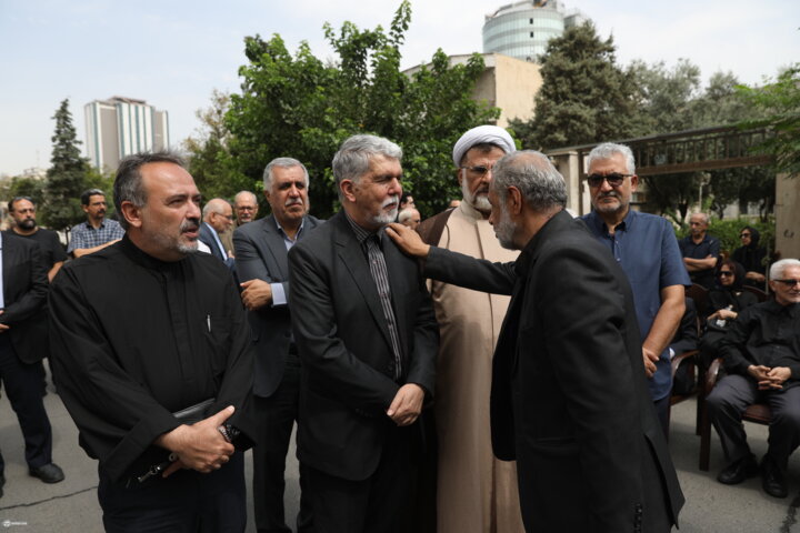 تشییع پیکر مرحوم قاسم‌زاده