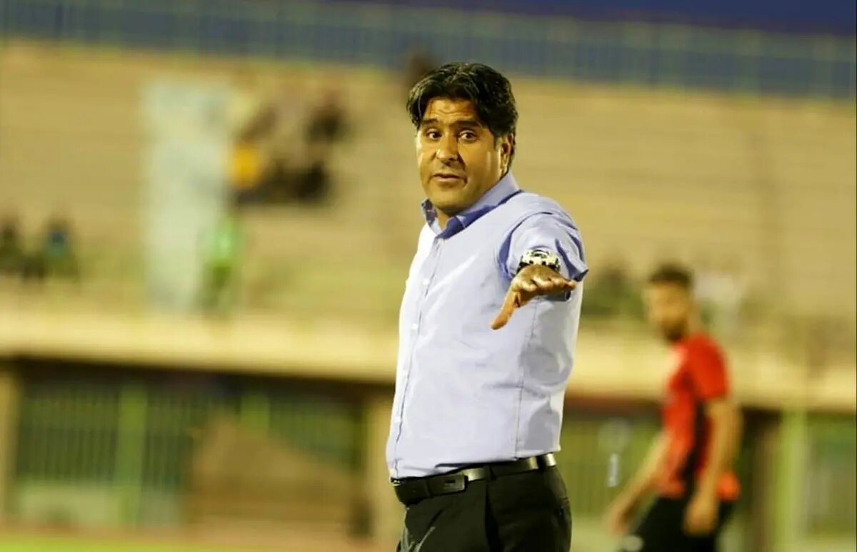 &nbsp; 18مربی، 18 چمدان