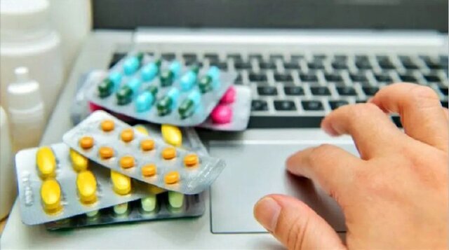 ظهور پدیده «خوددرمانی دیجیتال»/ هوش مصنوعی مرجع تجویز دارو نیست