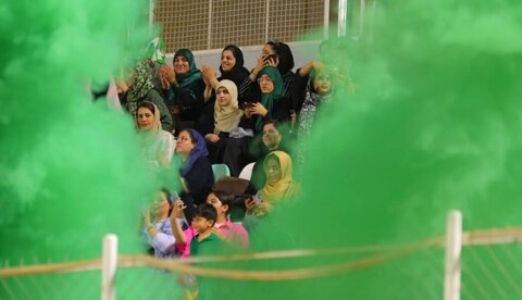 مقام حقوقی فیفا باشگاه خیبر را تهدید کرد