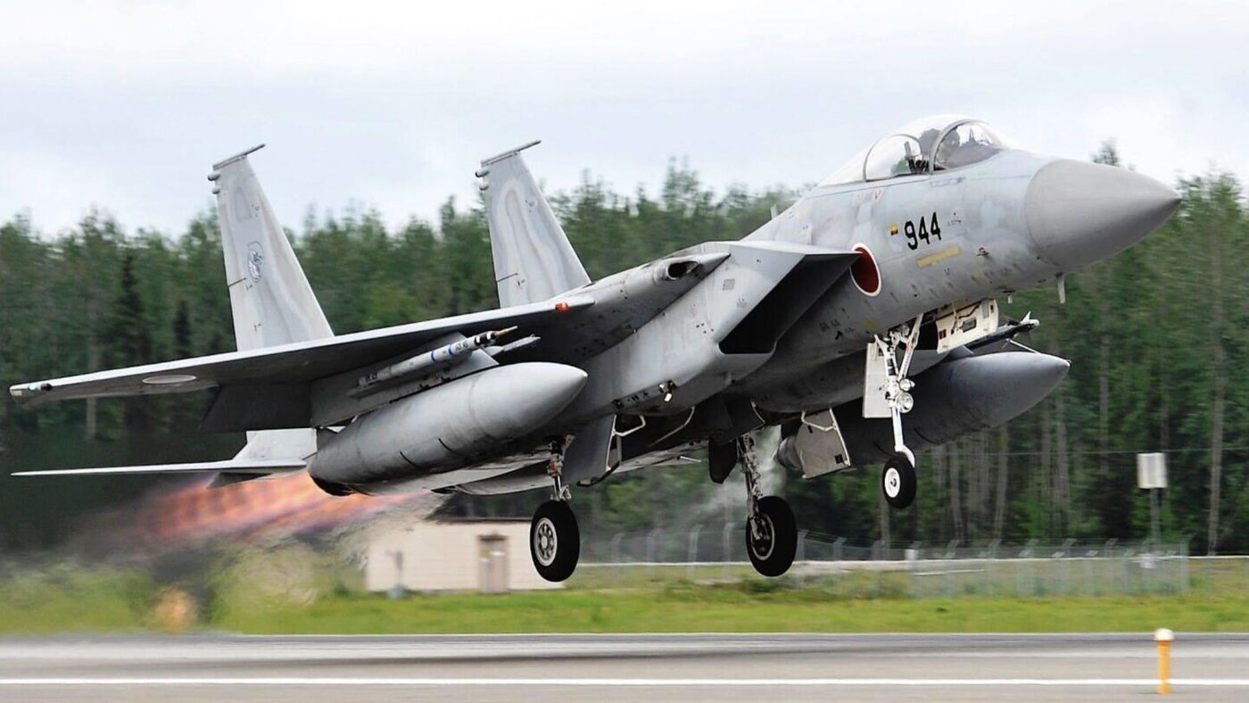 درگیری جنگنده‌ F-15 ژاپن با هواپیمای شناسایی پیشرفته چین نزدیک تنگه تایوان