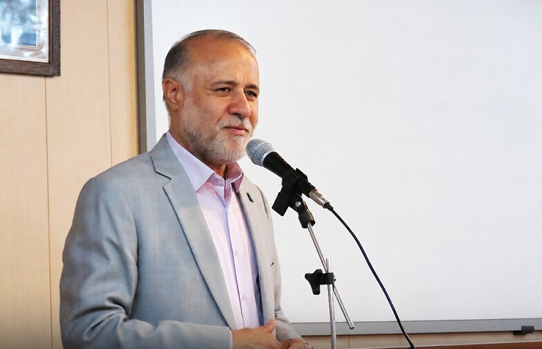 شناسایی ۸ مورد جعل علامت استاندارد در بازار لرستان