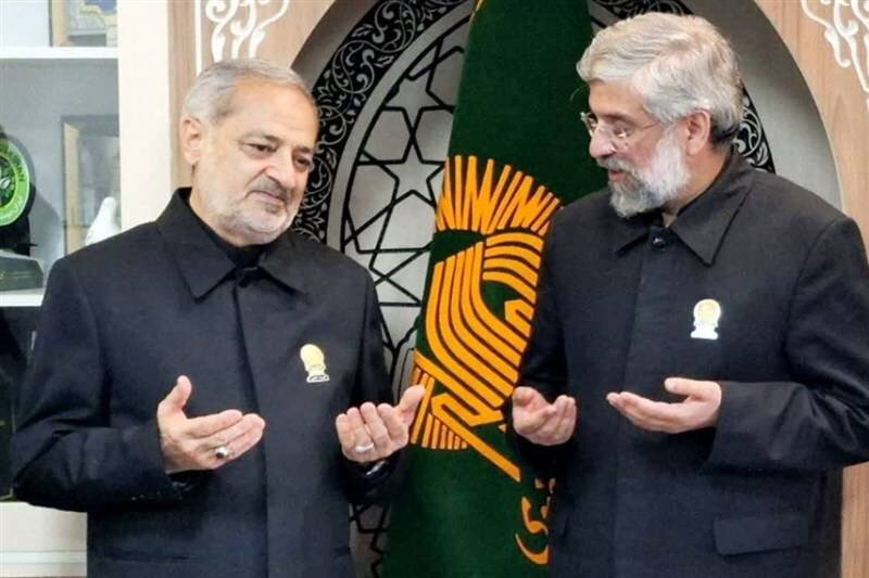 وزیر آموزش و پرورش خادم افتخاری حرم رضوی شد