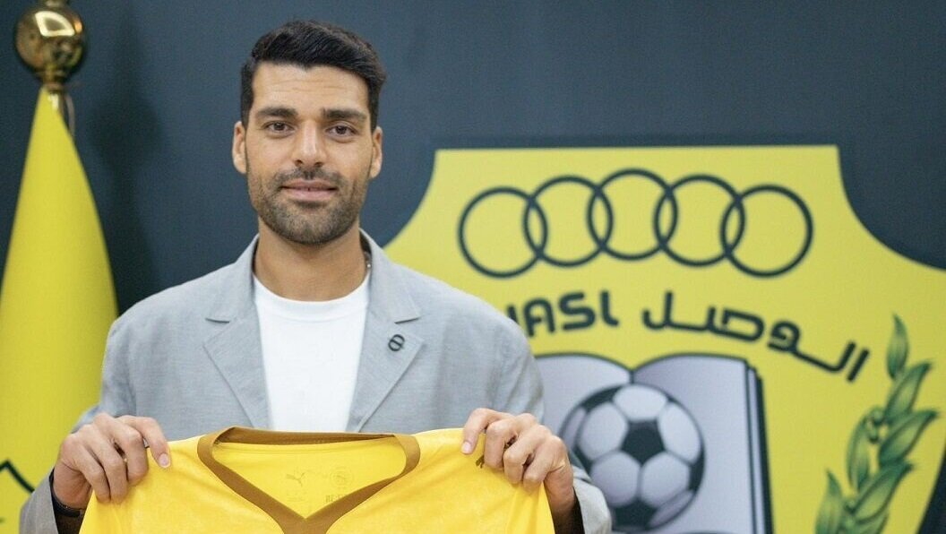 مهدی طارمی، مهاجم سابق پرسپولیس، الغرافه، پورتو، اینترمیلان و فعلی المپیاکوس و تیم ملی ایران