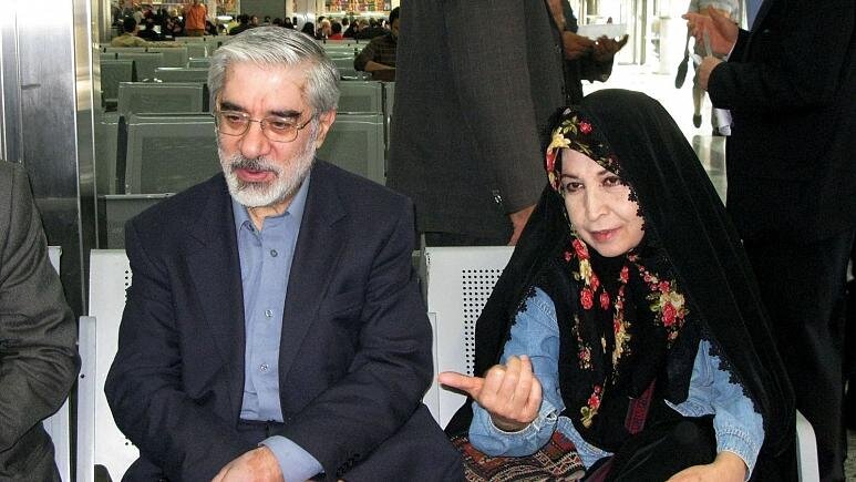 آخرین شرایط میرحسین موسوی و همسرش؛ منزل شخصی‌شان در جنگ بمباران شد