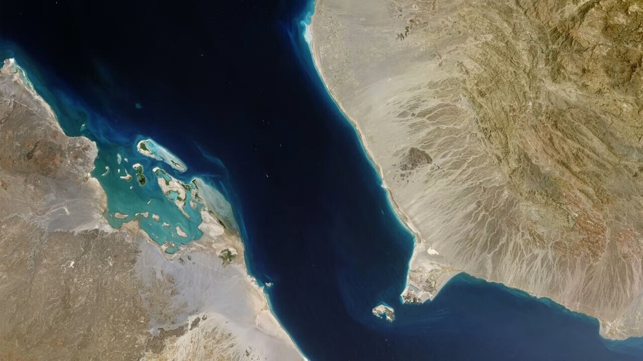 بلومبرگ: عربستان بازهم مسیر صادرات نفتش را تغییر داد