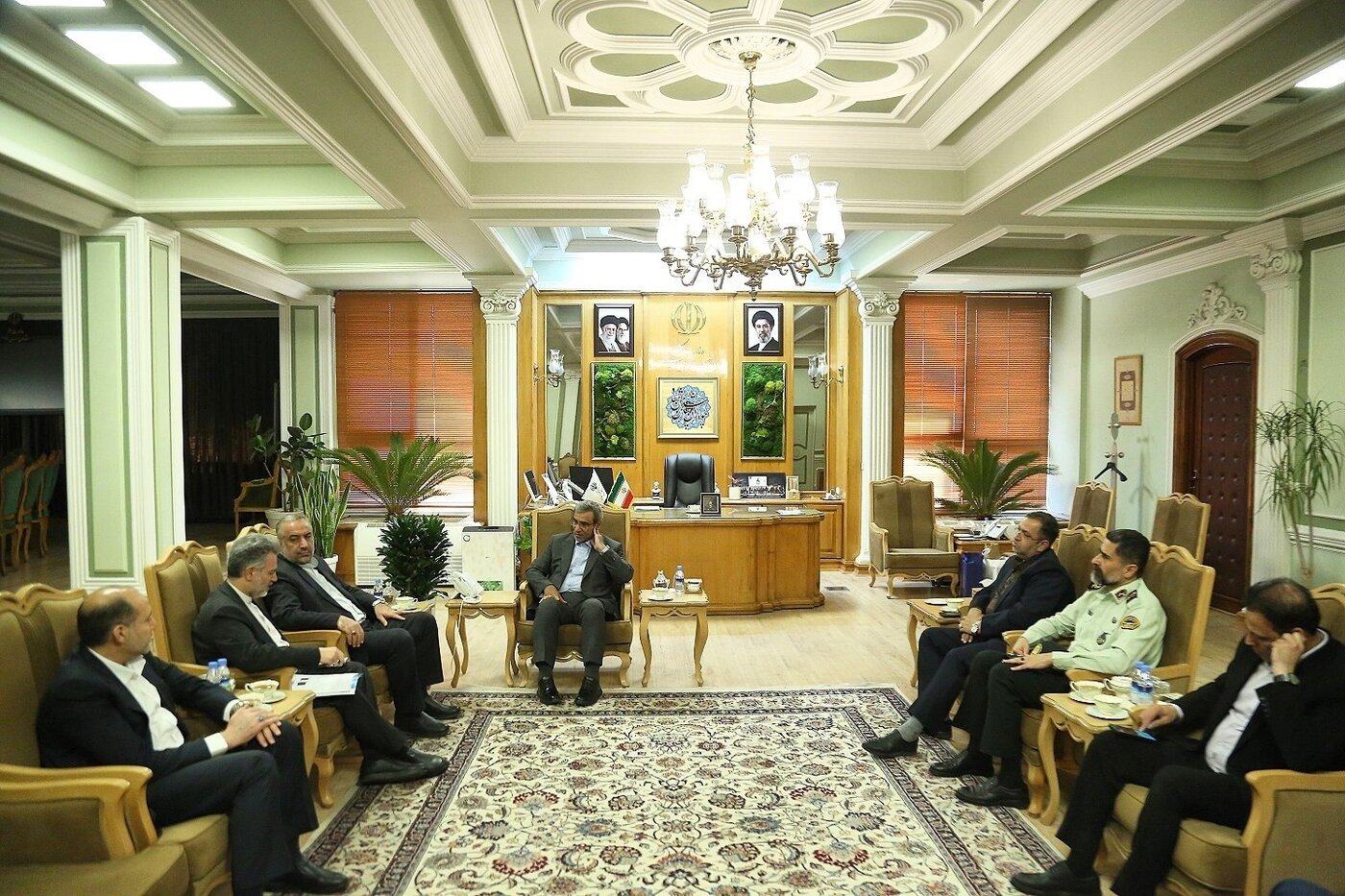 هزینه ۱۷ هزار میلیاردی برای انتقال زندان وکیلآباد؛ خروج زندان وکیلآباد از بافت مسکونی