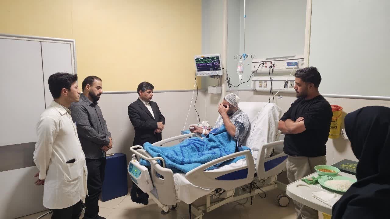 عیادت فرماندار مشهد از مجروحان حادثه بلوار وکیل‌آباد