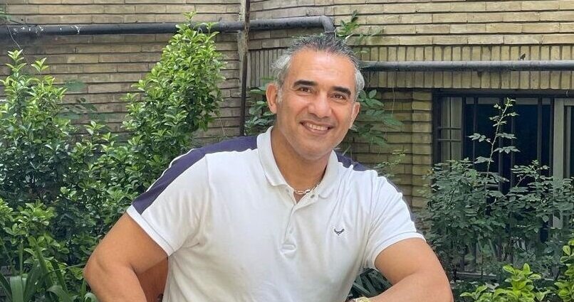 احمدرضا عابدزاده و ماشینی که آرزوی خیلی‌ها بود +عکس