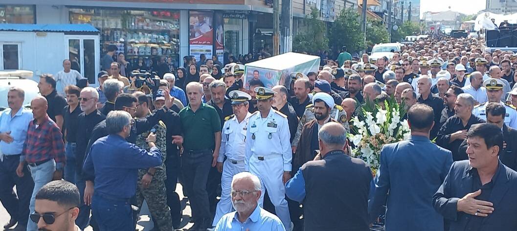 پیکر ناخدا دوم شهید امیرحسین سلیم‌زاده در تنکابن تشییع شد