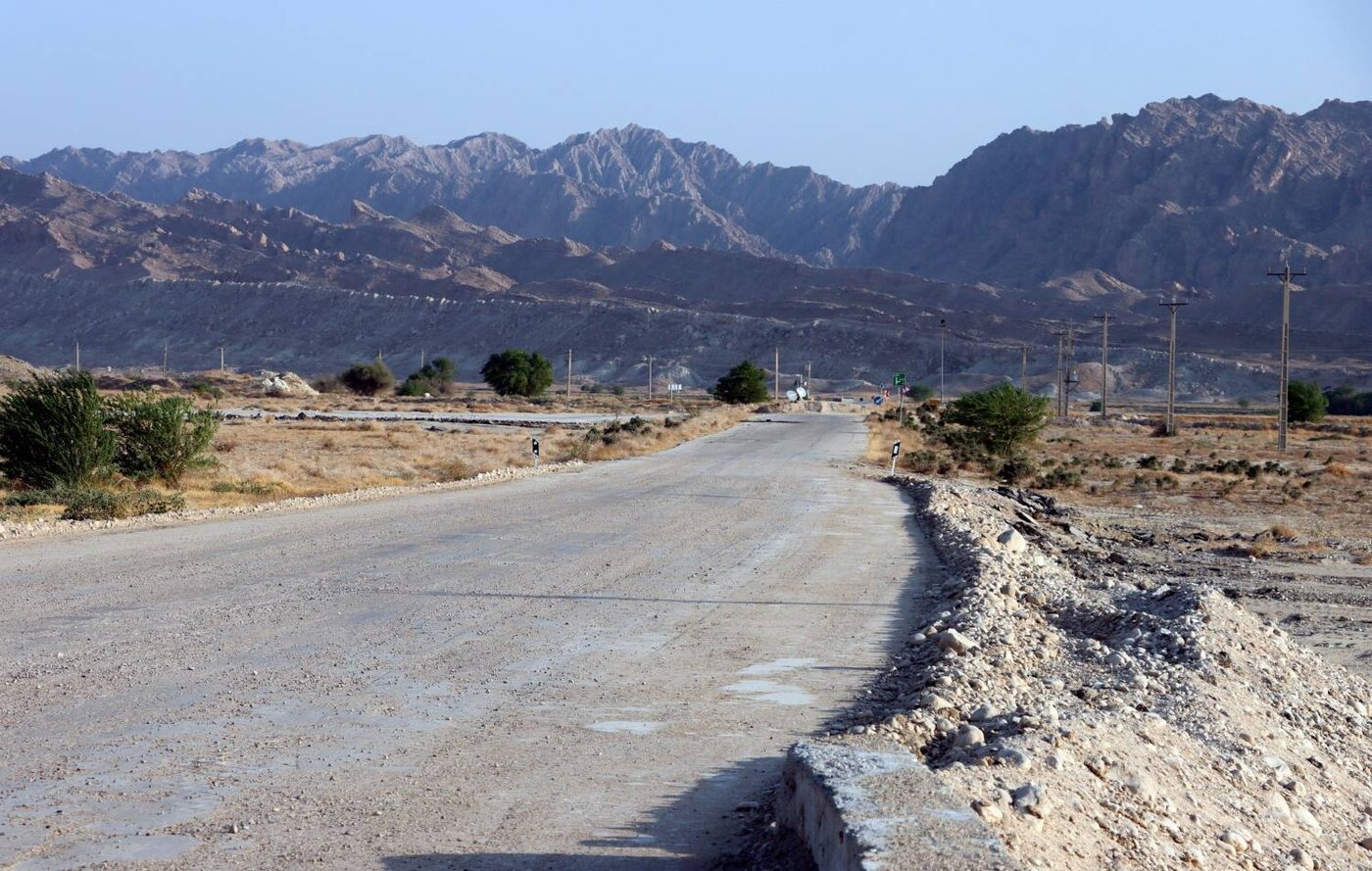 پل روستای درویشی دشتی آماده آسفالت می‌شود