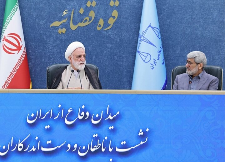 رئیس قوه قضاییه: طرفدار پروپاقرص برگزاری دادگاه‌های علنی هستم