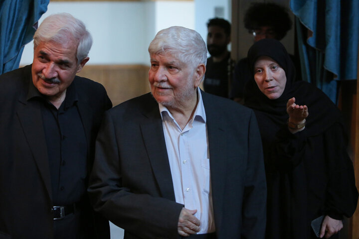 دکتر قاسم زاده