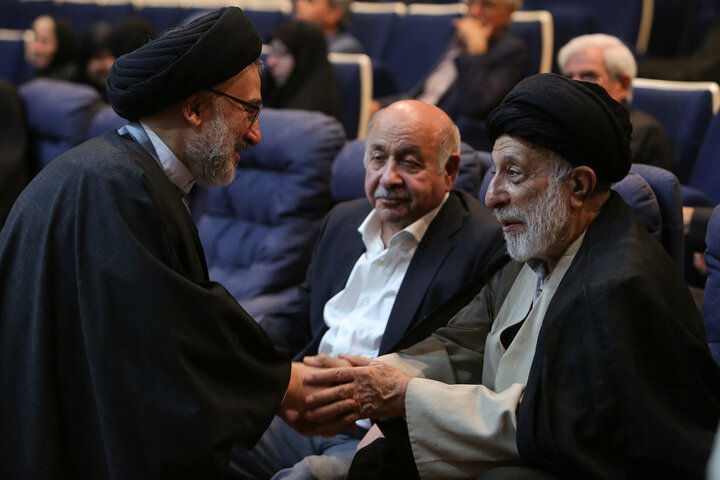 دکتر قاسم زاده