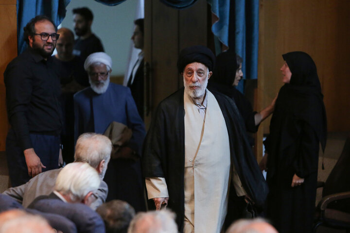 دکتر قاسم زاده