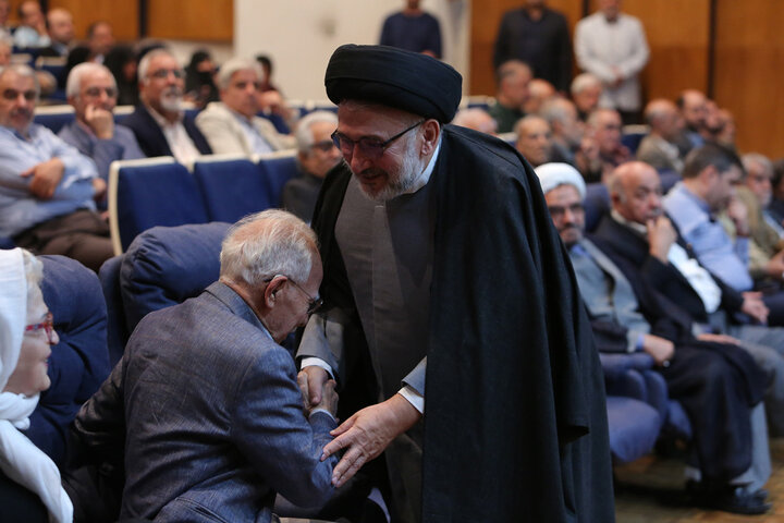 دکتر قاسم زاده