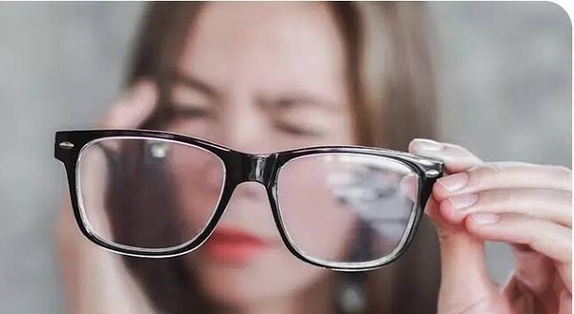 کاهش ناگهانی دید را جدی بگیرید