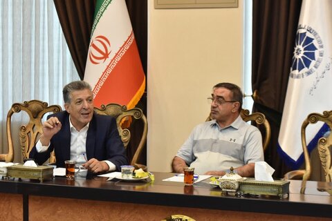 هشدار رئیس اتاق ارومیه نسبت به تداوم مشکلات اقتصادی و از دست رفتن بازارهای صادرات