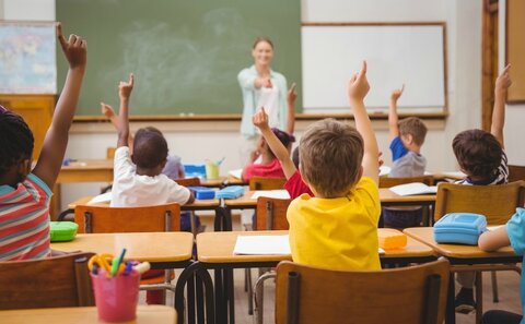 آیا «شما» گفتن احترام می‌آورد؟