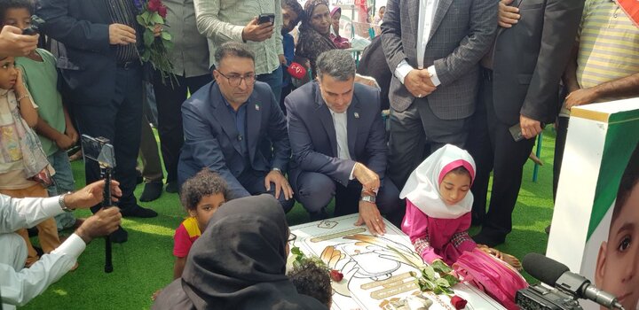 نواختن زنگ مقاومت در غمگین‌ترین مدرسه دنیا