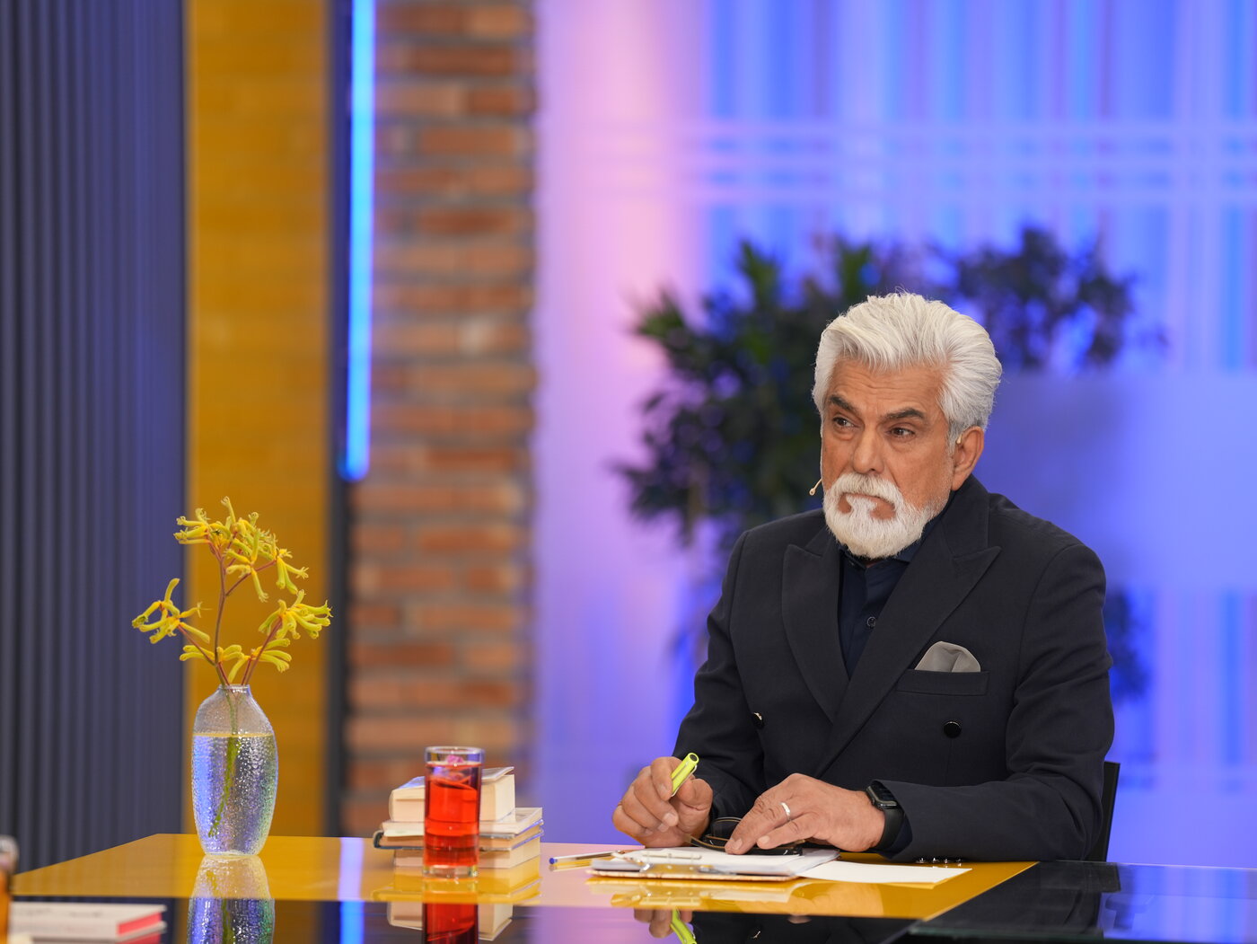 پیوند سلامت با قصه، هنر و نوستالژی؛ نگاهی به برنامه تلویزیونی «هزار داستان»